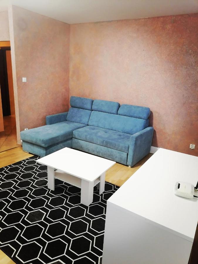 ジェシュフApartament Luxbibiアパートメント エクステリア 写真